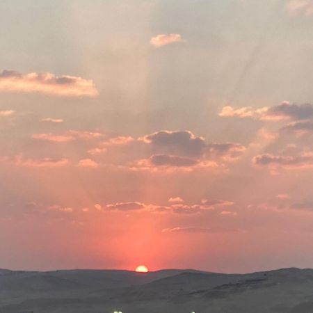 Sakkara Inn Hotel El Hawamdeya Екстер'єр фото